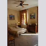 Domaine Du Grand Malherbes Hotel Aigues-Mortes