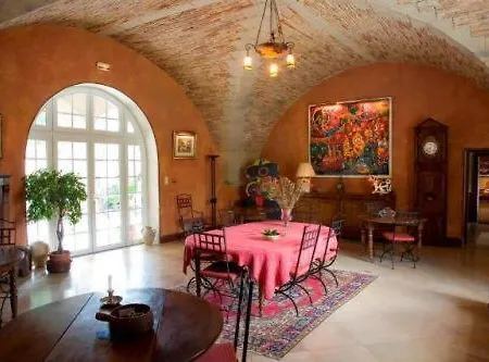 Domaine Du Grand Malherbes Aimargues