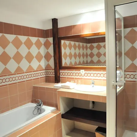 Hotell Domaine Du Grand Malherbes Aigues-Mortes