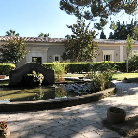 Hotel Domaine Du Grand Malherbes Aimargues