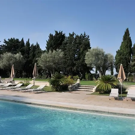 Hotel Domaine Du Grand Malherbes