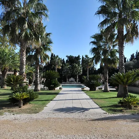 Domaine Du Grand Malherbes Hotell Aigues-Mortes