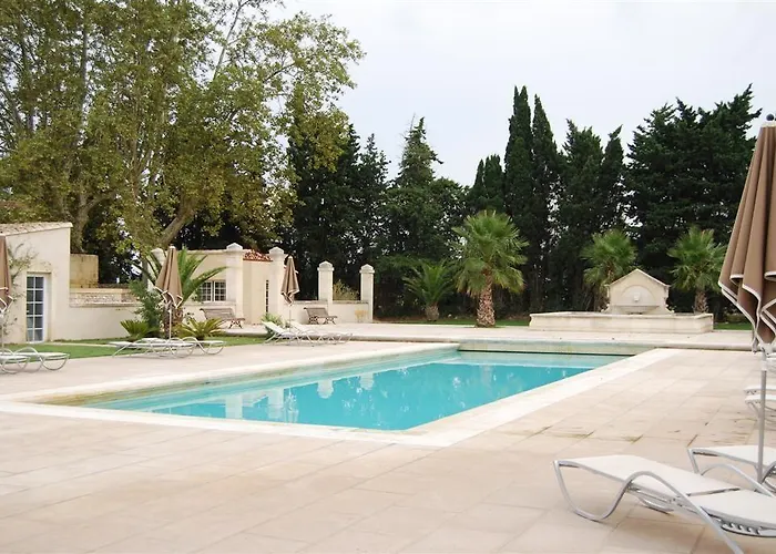 Hotel Domaine Du Grand Malherbes Aimargues